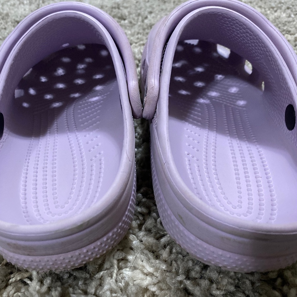 Classic clog crocs in lavender